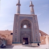 نماي ايوان ورودي و گلدسته هاي مسجد جامع کبير يزد